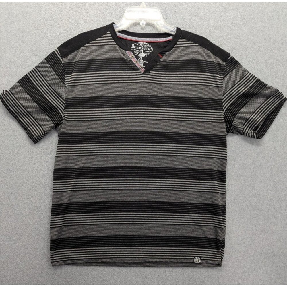 Denim & Rivets Shirt Mens XL Black Gray Striped V Neck Short Sleeve Casual Y2K